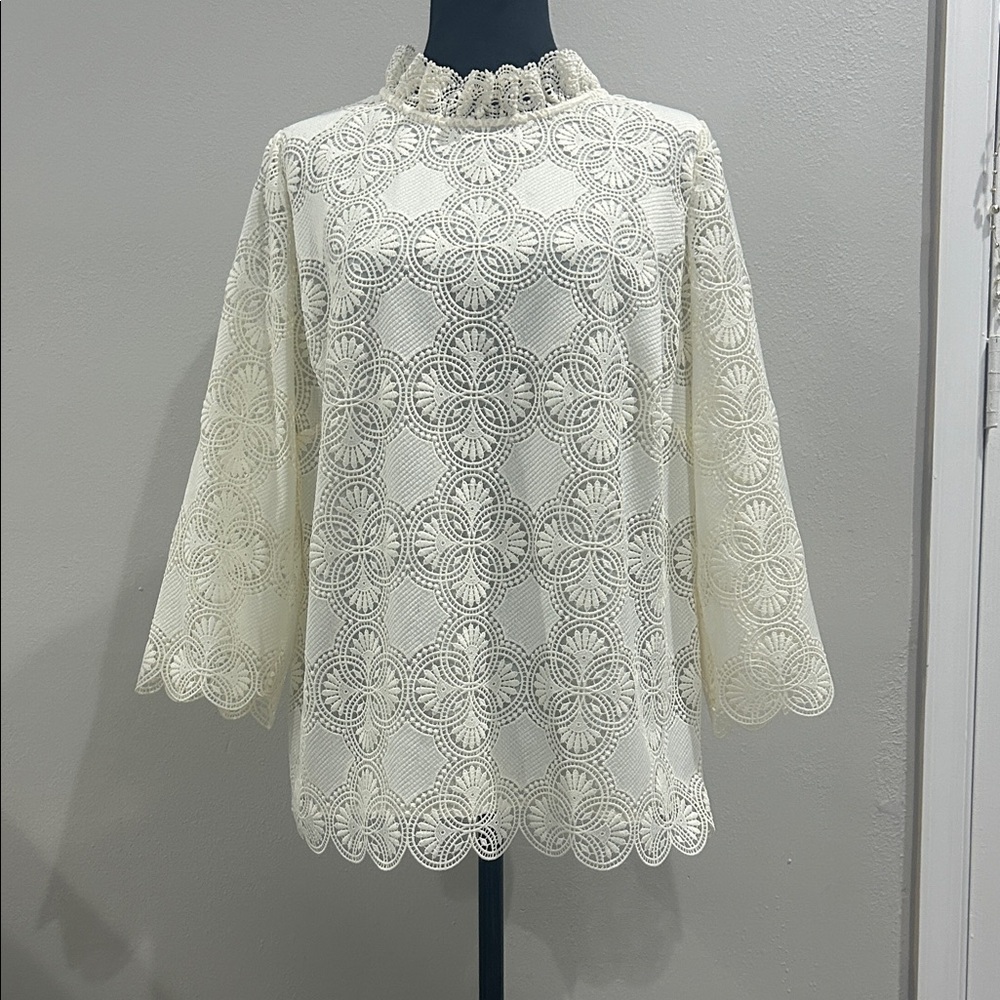 Elegant Cream Lace Top